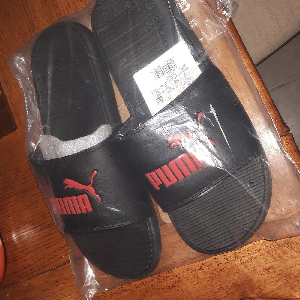 Puma Slides sandals flip flops shower shoes - Picture 2 of 5